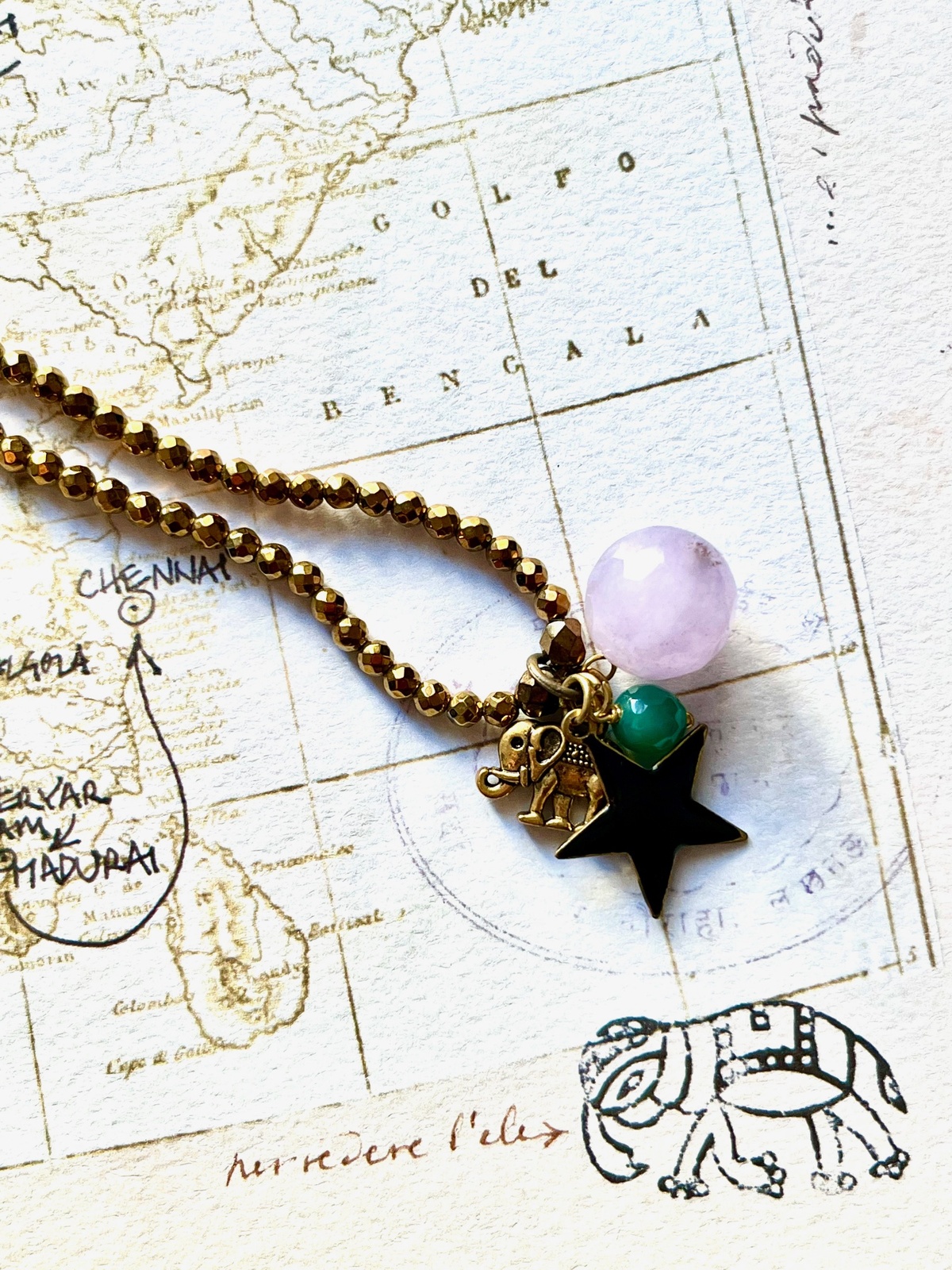 TAKE ME TO INDIA NECKLACE black star